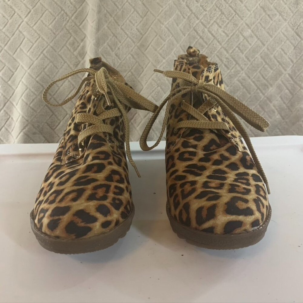 Le Miu Shoes Womens 10 Brown Leopard Print Ankle Booties Wedge Heels Round Toe